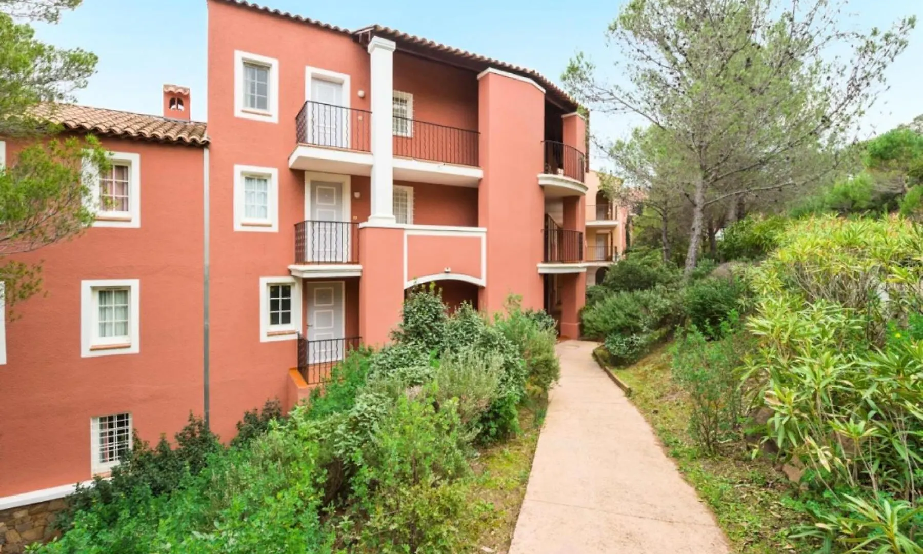 Residence Le Hameau De Cap Esterel - Maeva Home - Appartement 2 Pieces 5 Personnes - Confort Mae-1106 Saint-Raphael  France